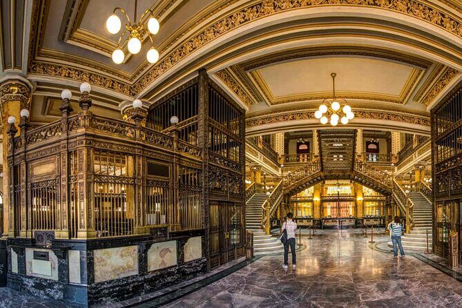 Must-see Buildings & Palaces of Mexico City - Price and value: does $49 really buy you something?
