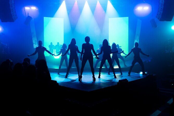 MYST Euphoria live, 22 : 30 hrs Cancun, 20% cashback F&B - Inside the MYST Euphoria live music show