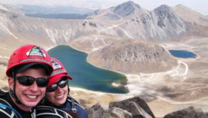 Nevado De Toluca: Reach the Summit with Professionals - Meeting at Mercado Michoacán and the ride up the mountain roads