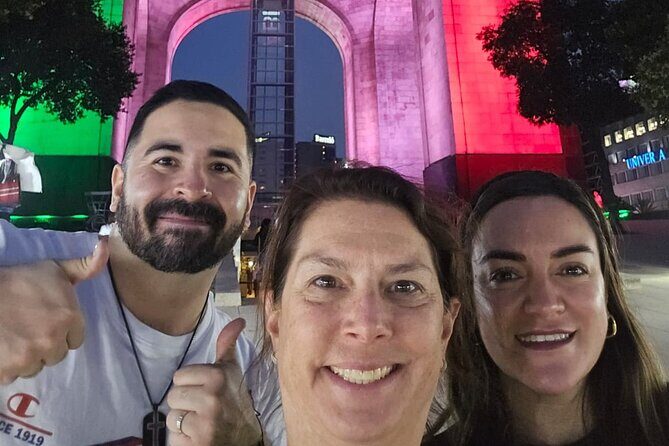 Night tour + tacos in Mexico City fully illuminated! - Monument to the Revolution + Museo de la Revolución (15 minutes, best used well)