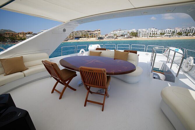 Number Juan 100ft Yacht Azimut Rental - Four Hours or a Full Day: How to Pick the Right Length