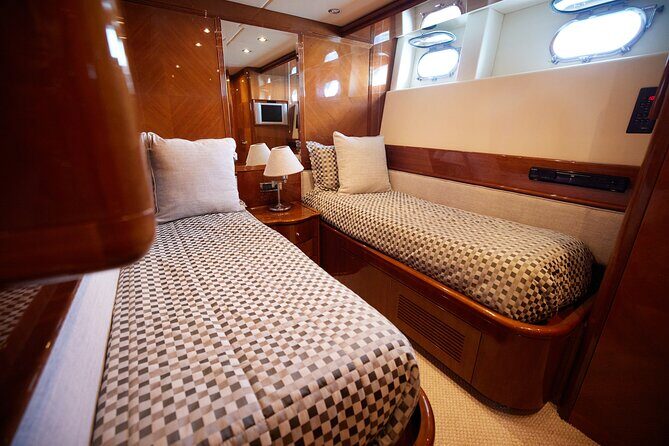 Number Juan 100ft Yacht Azimut Rental - The Crew Makes It: Alex, Diego, Lupita, Letty, Saul, and Captain Gabby