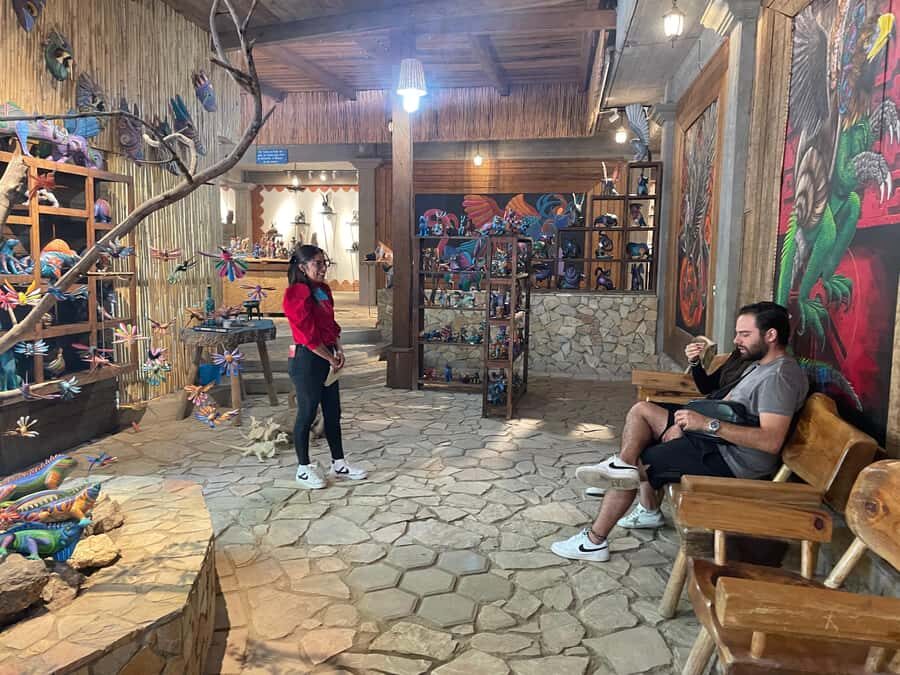 Oaxaca: Alebrije Painting Workshop with Hotel Pick-Up - FAQ