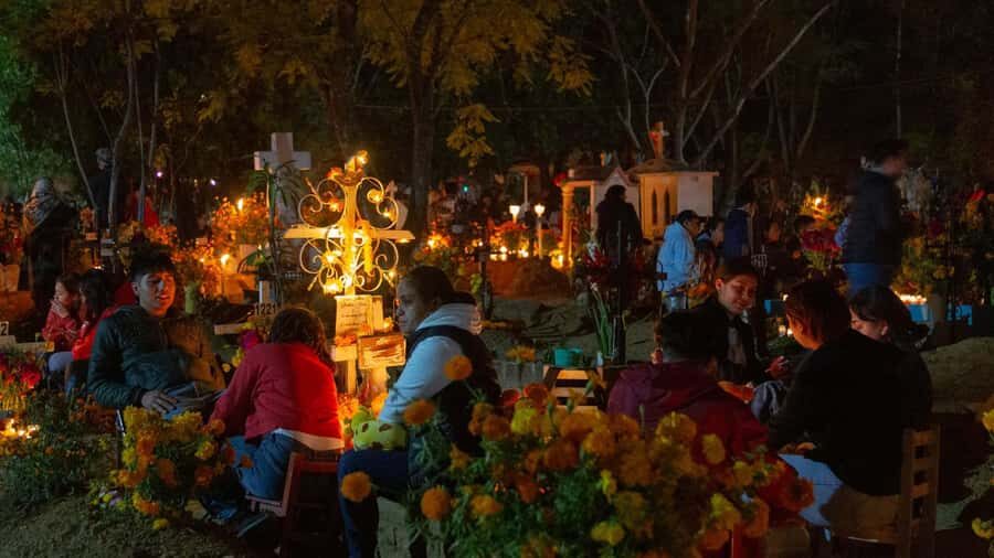 Oaxaca: Day of the Dead Tour - October 31 Pantheon: altars, pan de muerto, and the cemetery glow