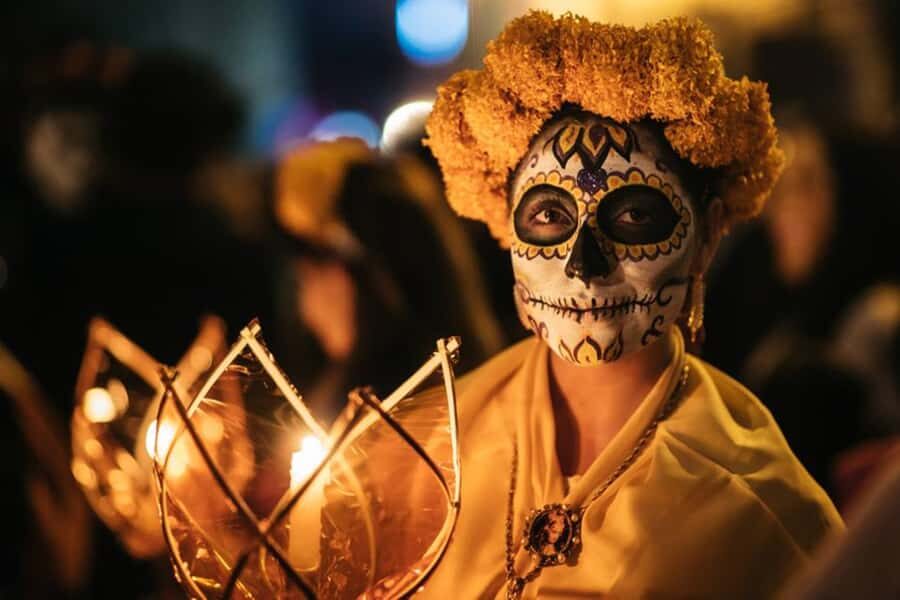 Oaxaca: Day of the Dead Tour - Cultural etiquette: how to avoid turning remembrance into a selfie mission