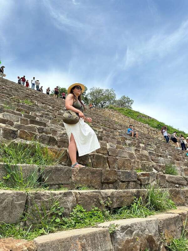 Oaxaca: Monte Albán, Hierve el agua, Mezcal and Teotitlán - Who should book this Oaxaca day tour