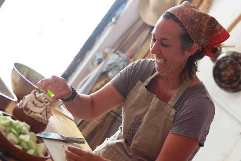 Oaxaca: Oaxacan Mole Workshop with a Traditional Cook - What You Eat at the End: Pairings, Dessert, and the Mole Tasting Moment