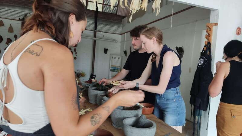 Oaxaca: Oaxacan Mole Workshop with a Traditional Cook - Should You Book This Oaxaca Mole Workshop?