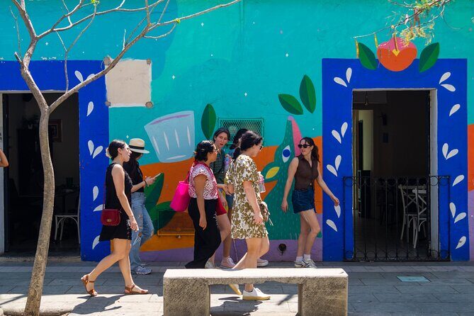 Oaxaca Street Food Tour. Signature Markets Tour - Guides who make market food click (English-friendly)