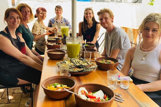 Oaxacan Vegetarian Cooking Class - Oaxaca vegetarian cooking makes sense once you shop first