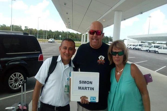 One-way private transfer Airport - Tulum. - Cancun Airport pickup: what to do after you exit with luggage
