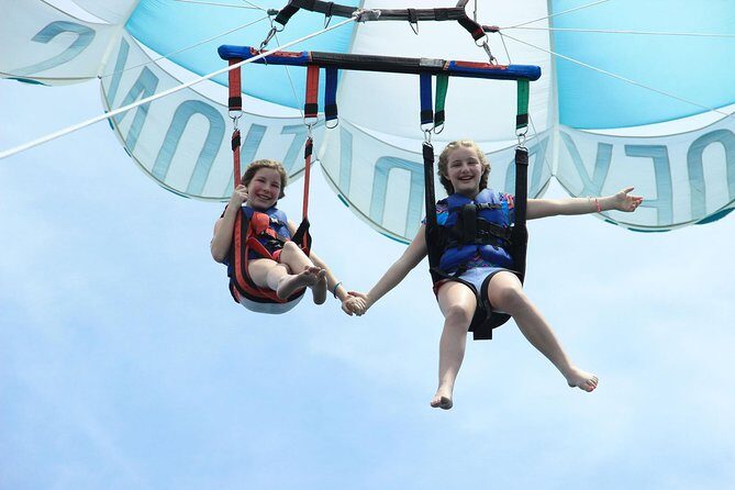 Outdoor Adventure: Parasailing in Los Cabos - Boatside Turn-Taking: Why You Might Be Seated While Others Fly