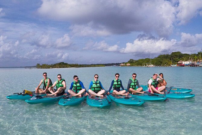 Paddleboarding and/or kayaking tour at sunrise in the lagoon of Bacalar - The sunrise and stars factor: what to actually pay attention to