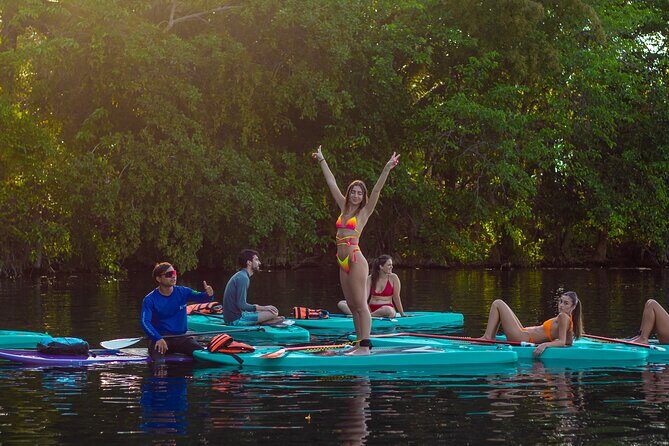 Paddleboarding and/or kayaking tour at sunrise in the lagoon of Bacalar - Small group, big difference: why max 7 travelers feels better at dawn