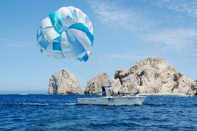 Parasailing Los Cabos Adventure - The Crew Makes It: Friendly Energy, Fast Help, and Safety Focus