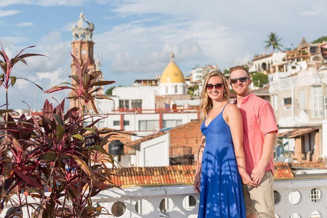 Photo Shoot in Puerto Vallarta Historic Downtown - Private-only group sessions (up to 10 people): how to make it work for your crew