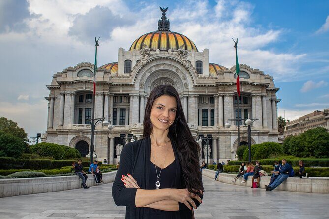 Photoshoot CDMX | Portraits | Mexico City - Stop 4: Mirador Torre Latino for a City Moment and a Final Variety Boost