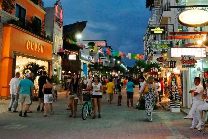 Playa del Carmen Shopping Tour Fifth Avenue and Mamitas Beach Club - Who should book this Playa del Carmen tour
