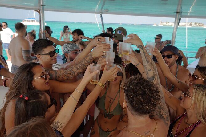 Plus Experience Isla Mujeres Tour - The Beach Club + Open Bar: What You’re Actually Buying