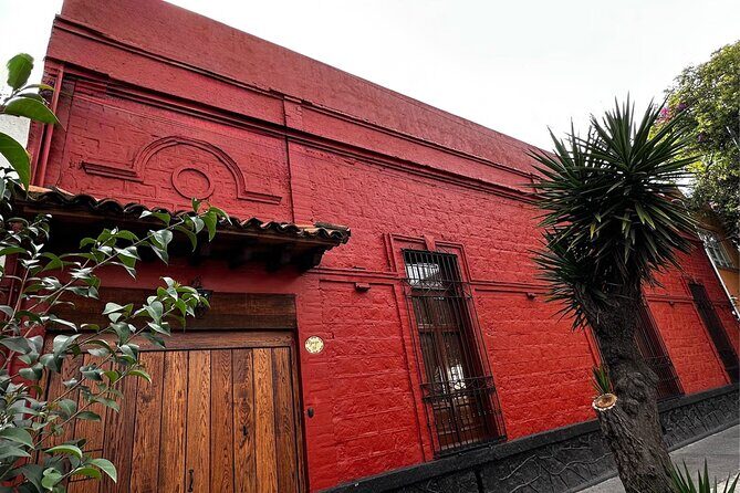 Premium Frida Kahlo Red House and Xochimilco (Small Groups) - Small-Group Logistics: Pickup, Van Comfort, and the 10:00 Start