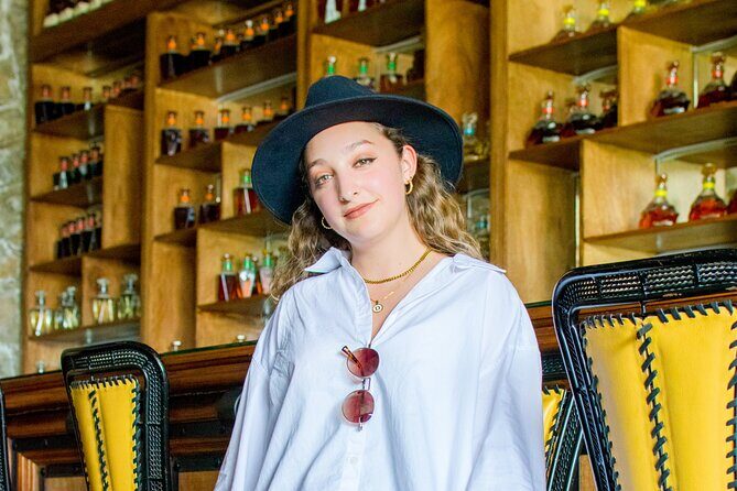 Premium Private Tequila Tour - Tequila Selecto de Amatitan: family-run distilleries and real production learning