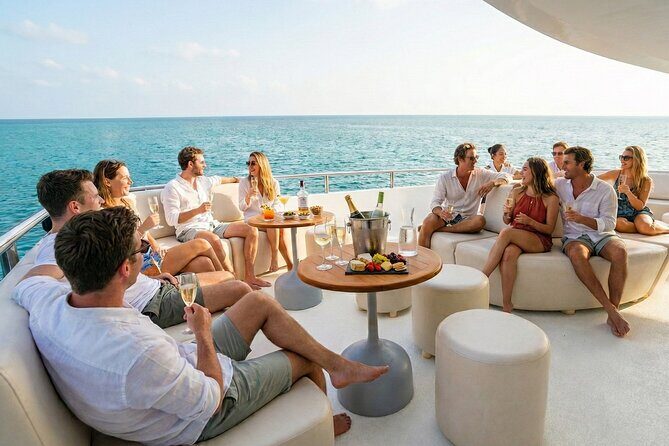 Premium Snorkel Catamaran Cruise in Los Cabos - Stop 2: Pelican Rock and the calm-water transition