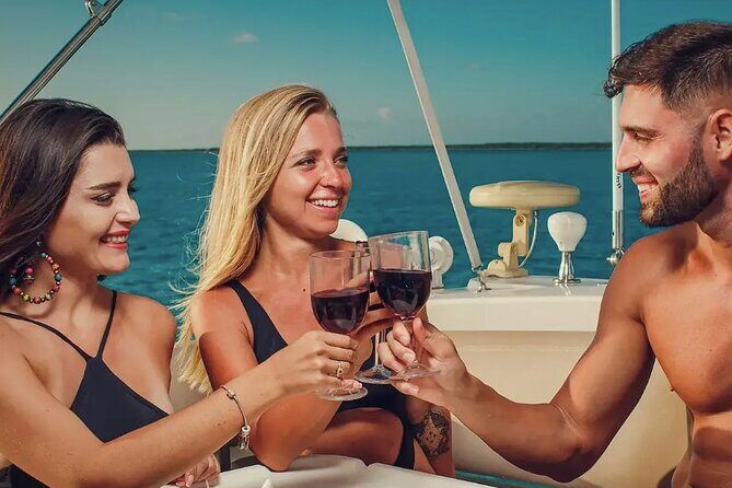 Private 51' Leopard Yacht – Vallarta & Punta Mita All Inclusive - Where you start: La Cruz de Huanacaxtle and the Marina Vallarta departure