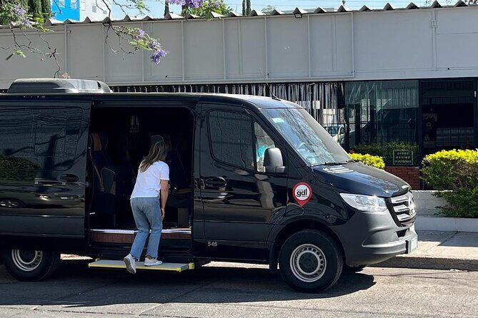 Private Airport Transfer to Guadalajara Hotels Safe & Stress-Free - Families and Kids: Booster Seats and Extra Comfort