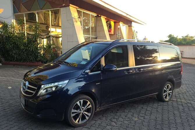 Private and safe transfer from the airport to the hotel in Oaxaca - Who this transfer fits best