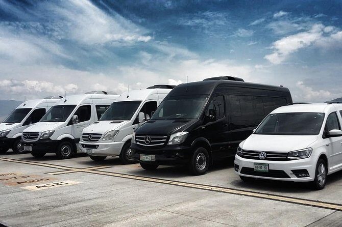 Private and safe transfer from the airport to the hotel in Oaxaca - The ride itself: comfort, safety, and the no-surprises factor