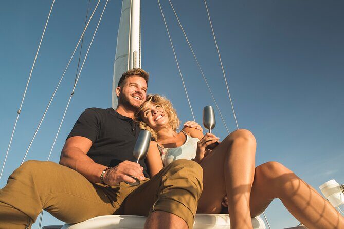 Private Cabo San Lucas Sunset Cruise on 33´ sailboat - Finisterra Rocky Point: getting the rocky-coast perspective
