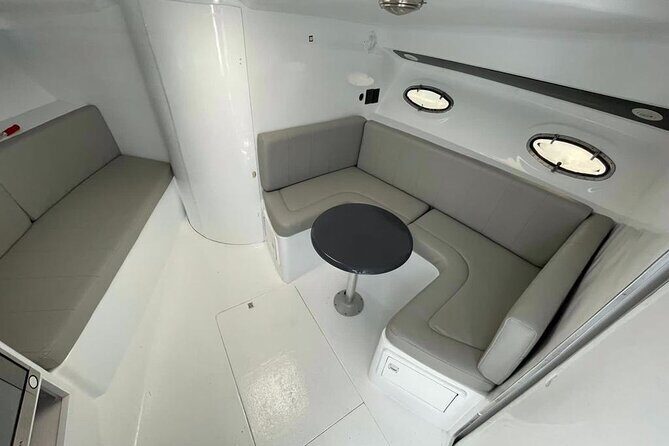 Private Cancun Yacht Tour 42ft up to 8 pax - Meeting at Calle Sunset Marina: the logistics that matter most