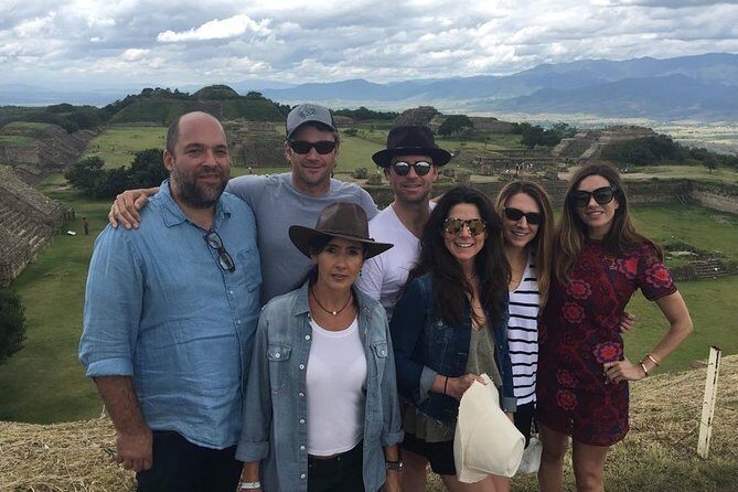 "Private Car and Driver - Passenger insurance -Master Artist's Studios -Weavers- - A private car day that actually makes sense in Oaxaca
