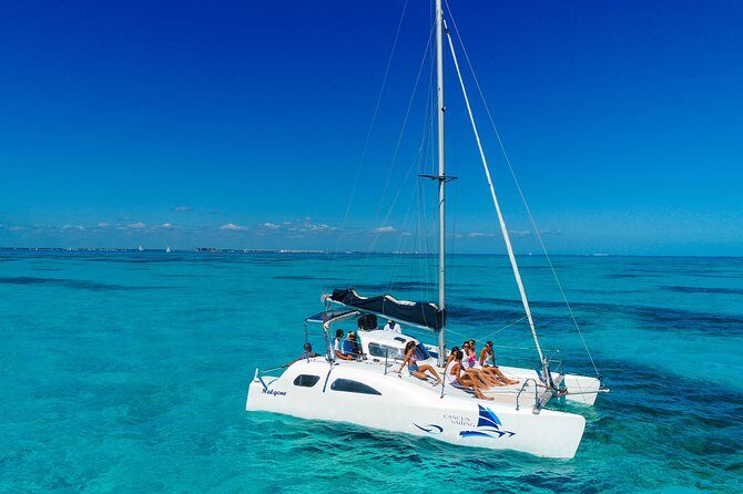 Private Catamaran from Cancun to Isla Mujeres for up to 13 People - Unlimited drinks: the party factor, with real-world comfort in mind