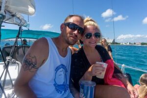 Private Catamaran Sunset Tour - Free bar and ambient music: how this changes the mood
