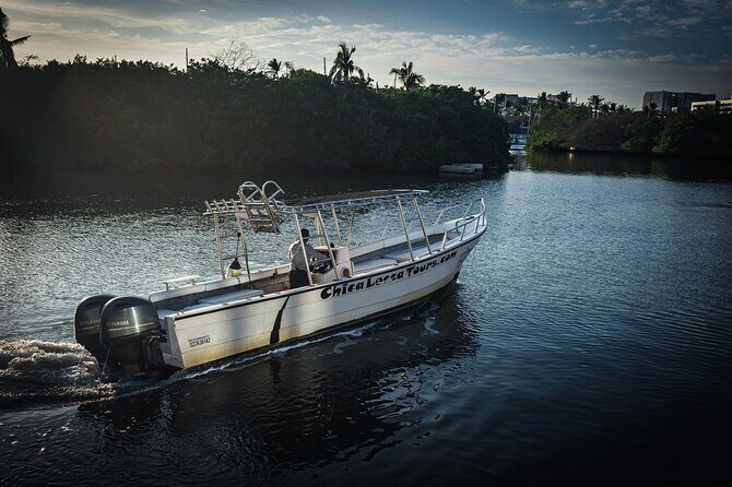 Private Charter: Chica Super Panga 30' - Getting the right crew vibe: names you might meet on board