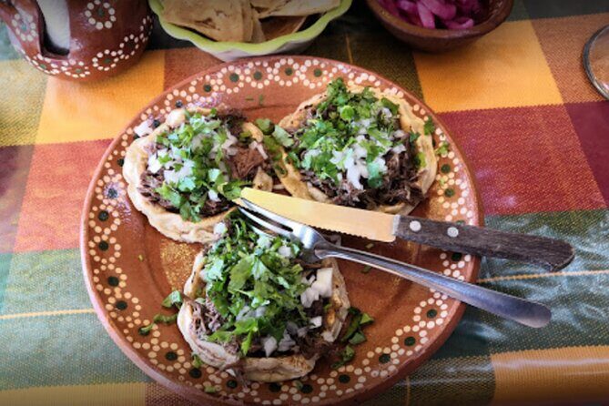 Private Cultural and Gastronomy Tour Full Day Tapatío - Mercado Libertad lunch: Enchiladas, Chile Relleno, Tampiqueña, Jamaica or horchata