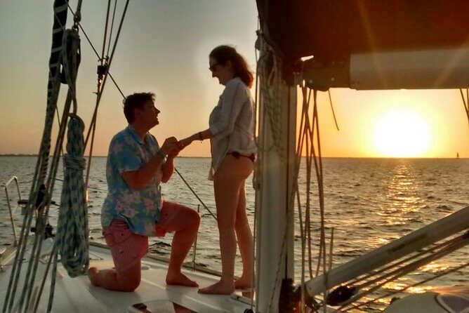 Private Customizable Sailing Tour in Cancun - What boat size and photos can mean for comfort