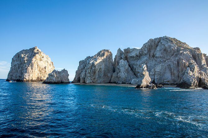 Private Day Trip to San José & Cabo San Lucas - San José del Cabo at Plaza Mijares: Quick, Classic, and Photo-Ready