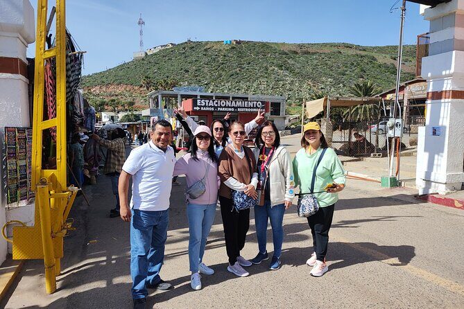 Private excursion to Bufadora and flea market - Flea Market Time: Shopping Without Getting Worn Out