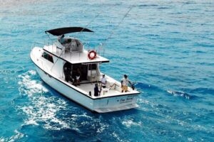 Private fishing charter Boat 48ft 12 pax Good Marlin and Sailfish - The offshore game plan: trolling, deep water, and bottom fishing