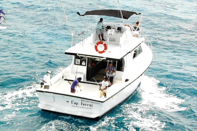 Private fishing charter Boat 48ft 12 pax Good Marlin and Sailfish - Meeting point: the one detail you don’t want to miss