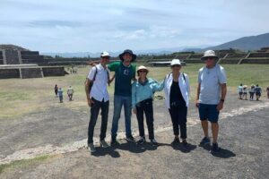 Private full tour to Teotihuacan and Basilica at your own pace - Teotihuacan without the random wandering: how the route works