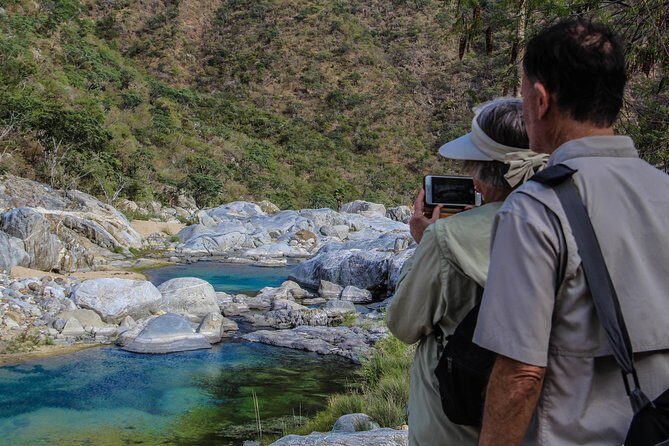 Private Hiking at the Fox Canyon from Cabo San Lucas - Tropic of Cancer stop: a marker moment with quick scenery rewards