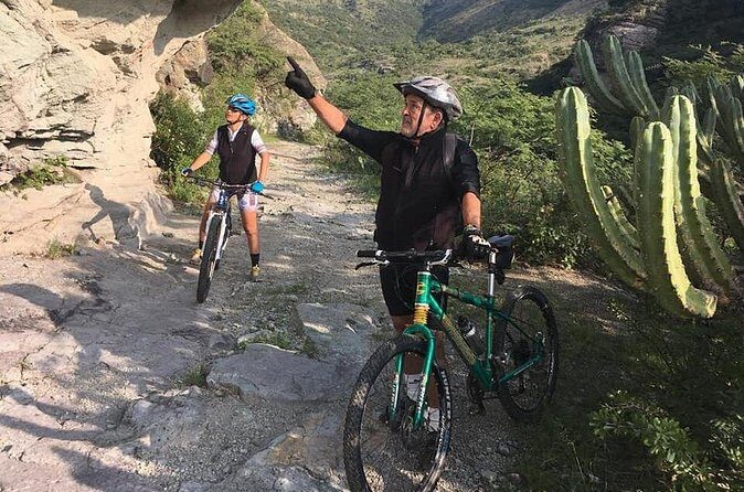 Private Historical Tour in the Sierra Santa Rosa by Bicycle - Santa Rosa de Lima: a quick stop with Camino Real energy