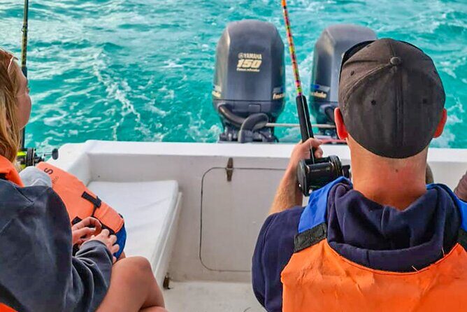 Private Inshore Fishing Experience in Isla Mujeres and Cancún - Snacks, drinks, and what to bring so you’re not stuck hungry