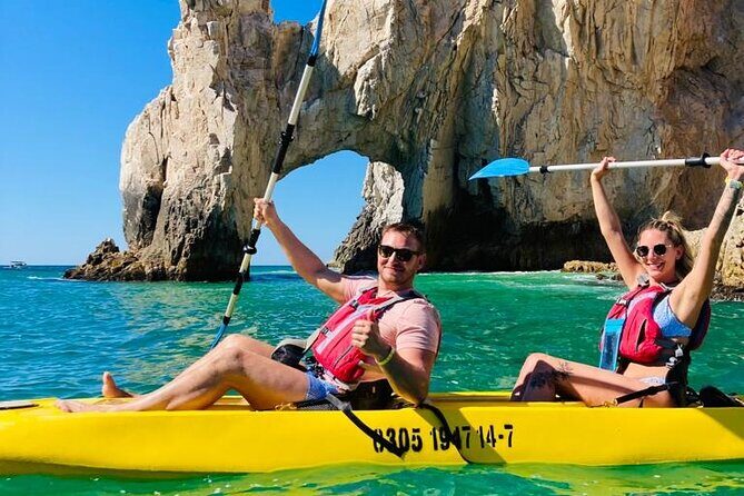 Private Los Cabos Arch & Playa del Amor tour by Glass bottom kayak - Your 2.5-hour plan: how the stops work in real life