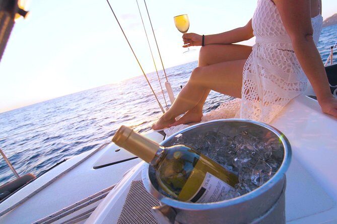Private Luxury 42ft Sailing with Snorkeling in Los Cabos - El Arco and Playa de los Amantes: seeing Cabo’s icons from water