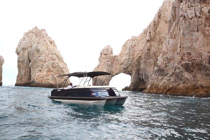 Private Luxury Pontoon Boat, Snorkel, Arch, Sunset & byond - Price and value: what $260 per person really buys