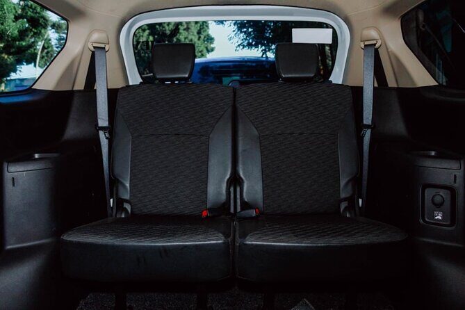 Private Luxury Transfer from the Oaxaca Airport to your Hotel - Private Luxury Means Your Group Stays Together